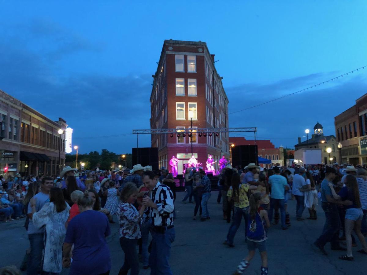 Frontier Pawhuska